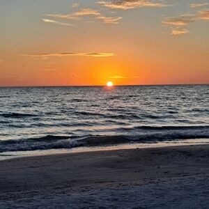 Meet your Posher, We M